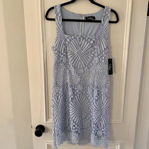 *Tags-on* Baby blue Crochet dress from Lulu's Size: L